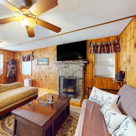 Villa Tweeting Brook Gatlinburg Esterno foto