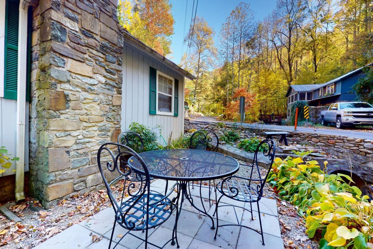 Villa Tweeting Brook Gatlinburg Esterno foto